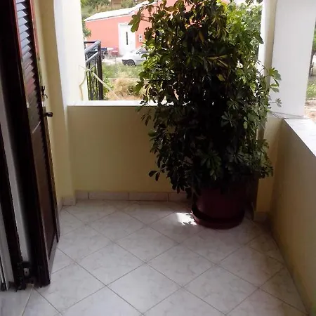 Olga * アギオス・ゲオルギオス